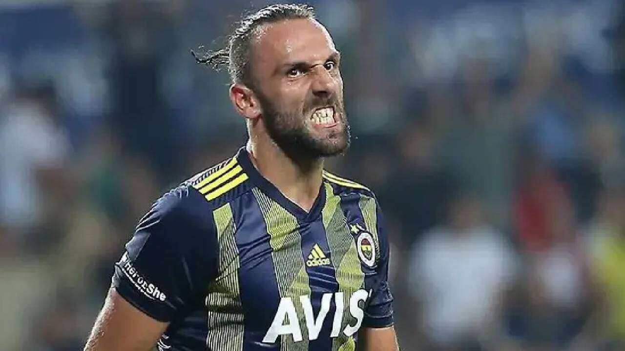 Fenerbahçe'de 8 maçta 7 gol atmıştı: İsmail Kartal hiç düşünmeden kararını verdi, 17 milyon euroluk yıldıza neşteri vurdu! 6